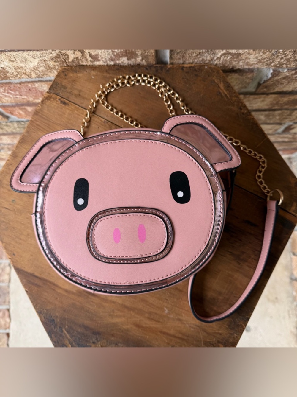 Piggy Purse Crossbody 25” Drop 7” X 8 1/4” Excellent Condition!